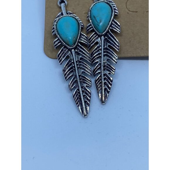 Retro Silver Leaf Earrings Turquoise Stone Accent Dangle Fashion Jewelry Womens - Picture 6 of 7